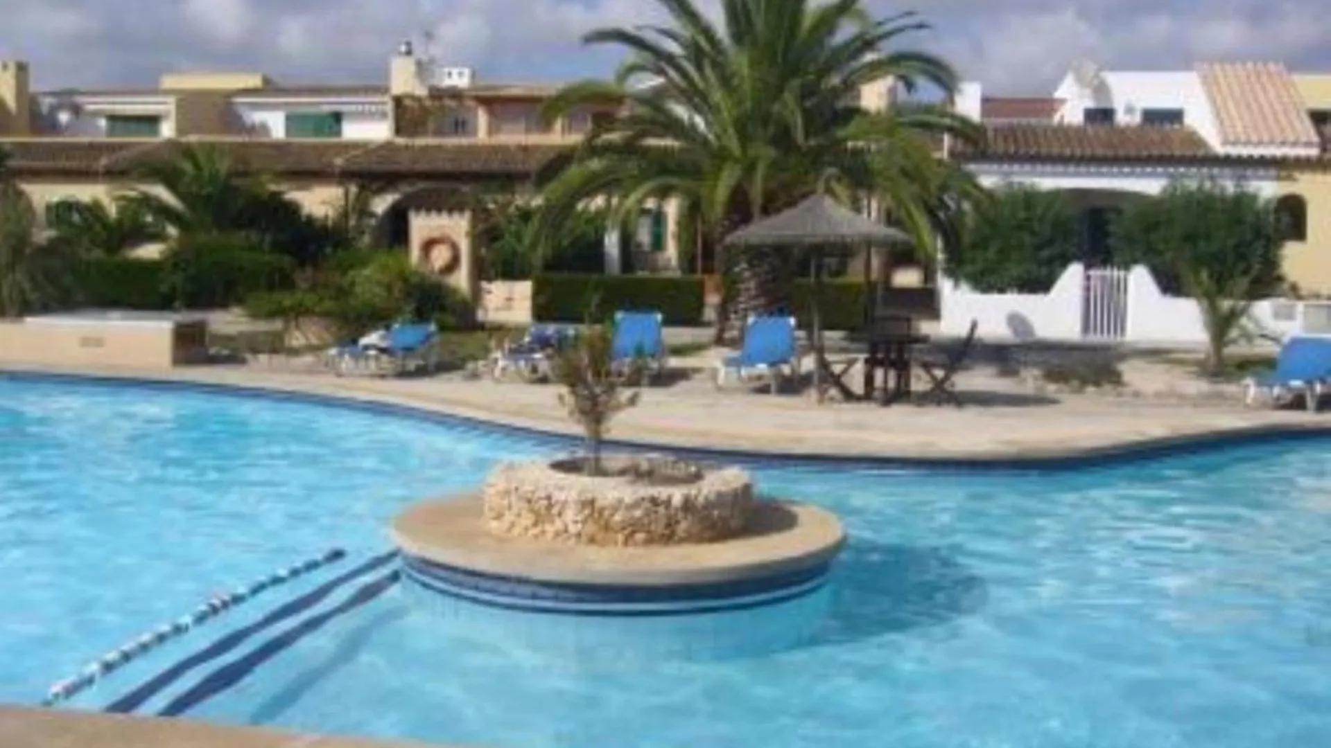 Mallorca 100016 2 Bedroom Apartment By Mo Rentals Campos  Spain